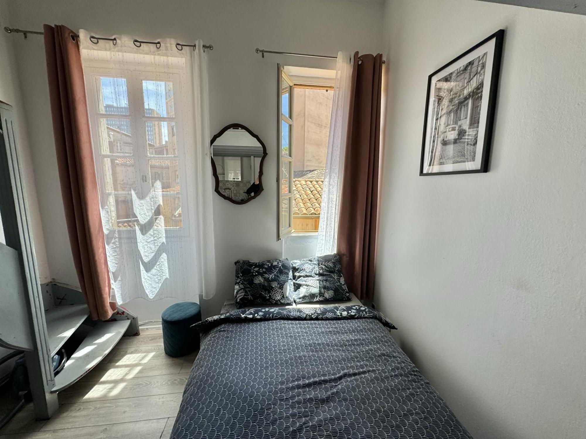 Centre Toulouse - Gare Matabiau - Grand Duplex Apartment Bagian luar foto